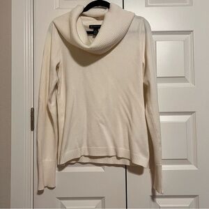 INC International Concepts Cream Crowlneck Sweater